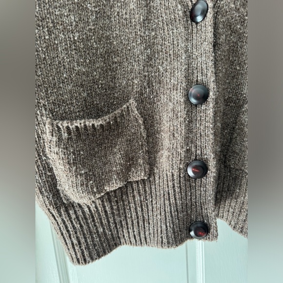 Babaa Wool Cardigan in Grayish Brown (no 11 Oak) with Brown buttons - Picture 2 of 5